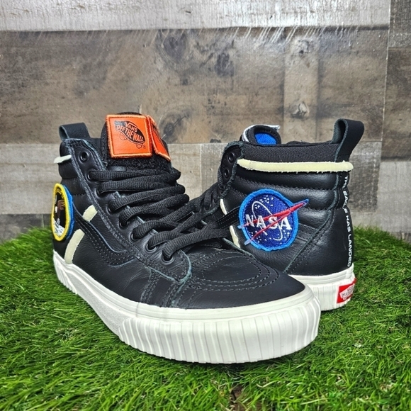 Vans Sk8-hi 46 MTE DX X NASA "Space Voyager" - Picture 1 of 14
